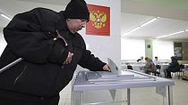 In Russland sind rund 112 Mio. Menschen in 11 Zeitzonen vom 15. bis zum 17. März dazu aufgerufen, ihre Stimme abzugeben.