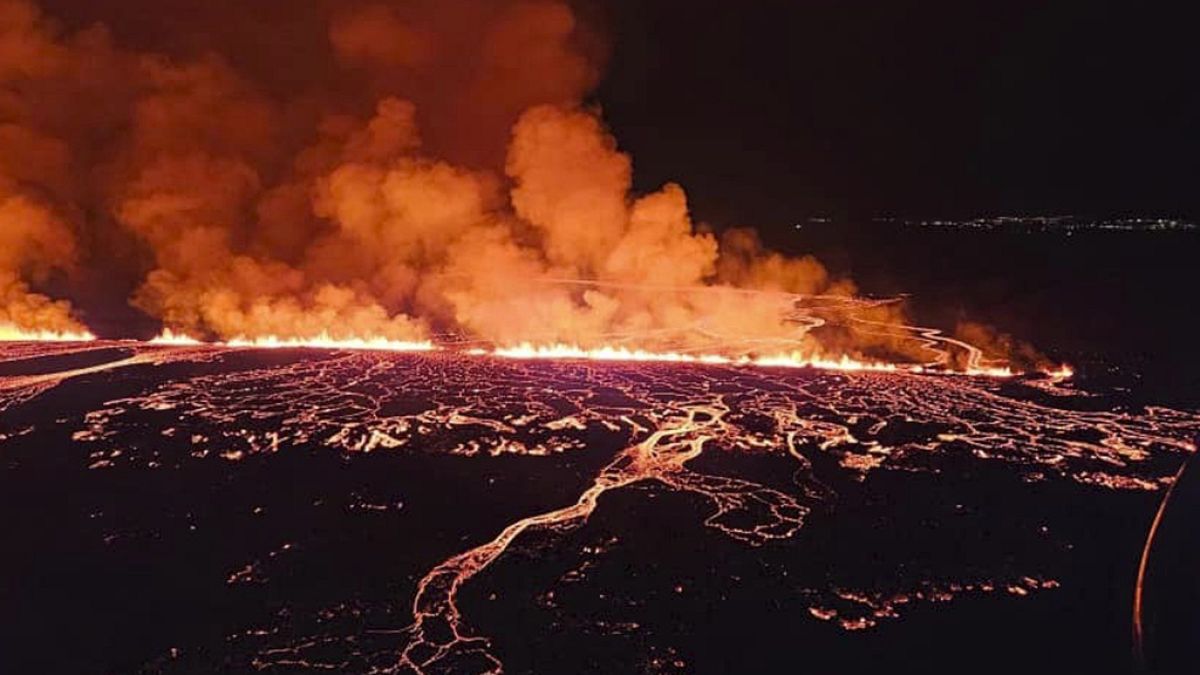 فوران آتش فشان در ایسلند