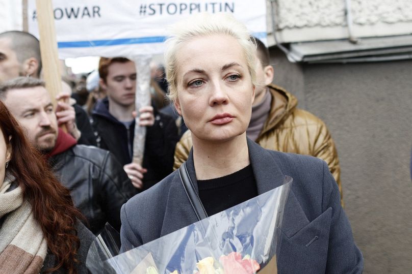 Navalny'nin dul eşi Yulia Navalnaya, Berlin'de protestoya katıldı
