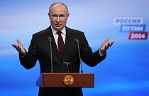 Wladimir Putin spricht nach der Wahl in Moskau in Russland