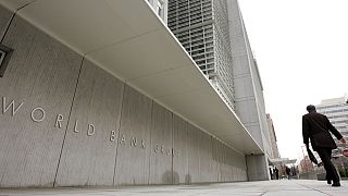 Washington merkezli Dünya Bankası binası girişi (arşiv) 