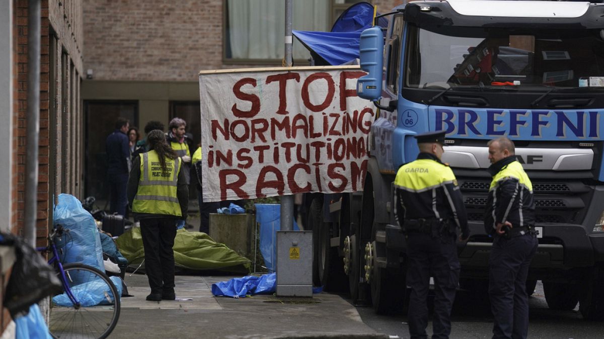 Le gouvernement irlandais critiqué pour le traitement réservé aux demandeurs d’asile