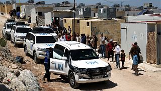 قافلة تابعة للأمم المتحدة تصل إلى مخيم في محافظة إدلب، سوريا، الأربعاء، 3 مايو 2023.