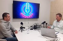 Kassai Viktor (balra) az Euronews stúdiójában 2024.03.22-én.