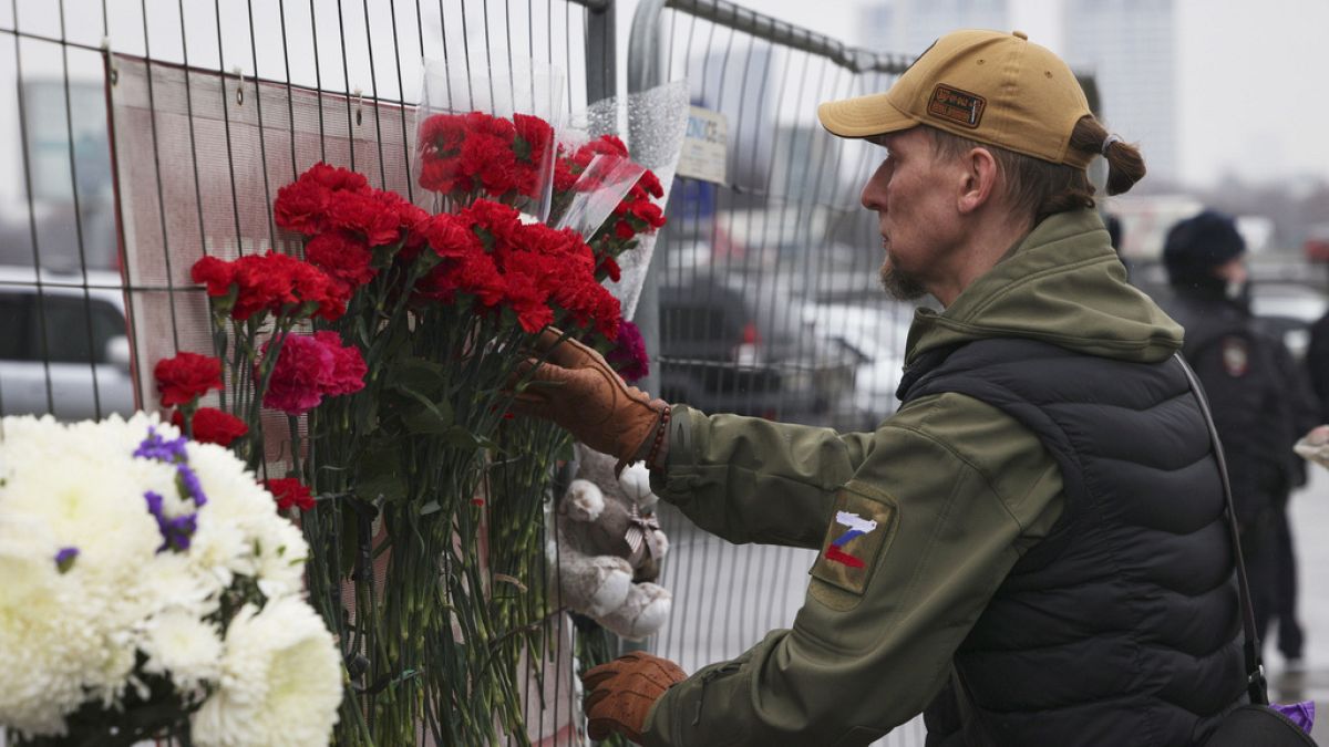 Τρομοκρατικό χτύπημα στη Μόσχα –  Αυξάνεται δραματικά ο αριθμός των νεκρών