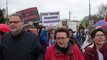 Участники акции считают, что Австрийская партия свободы возбуждает наибольшую ненависть