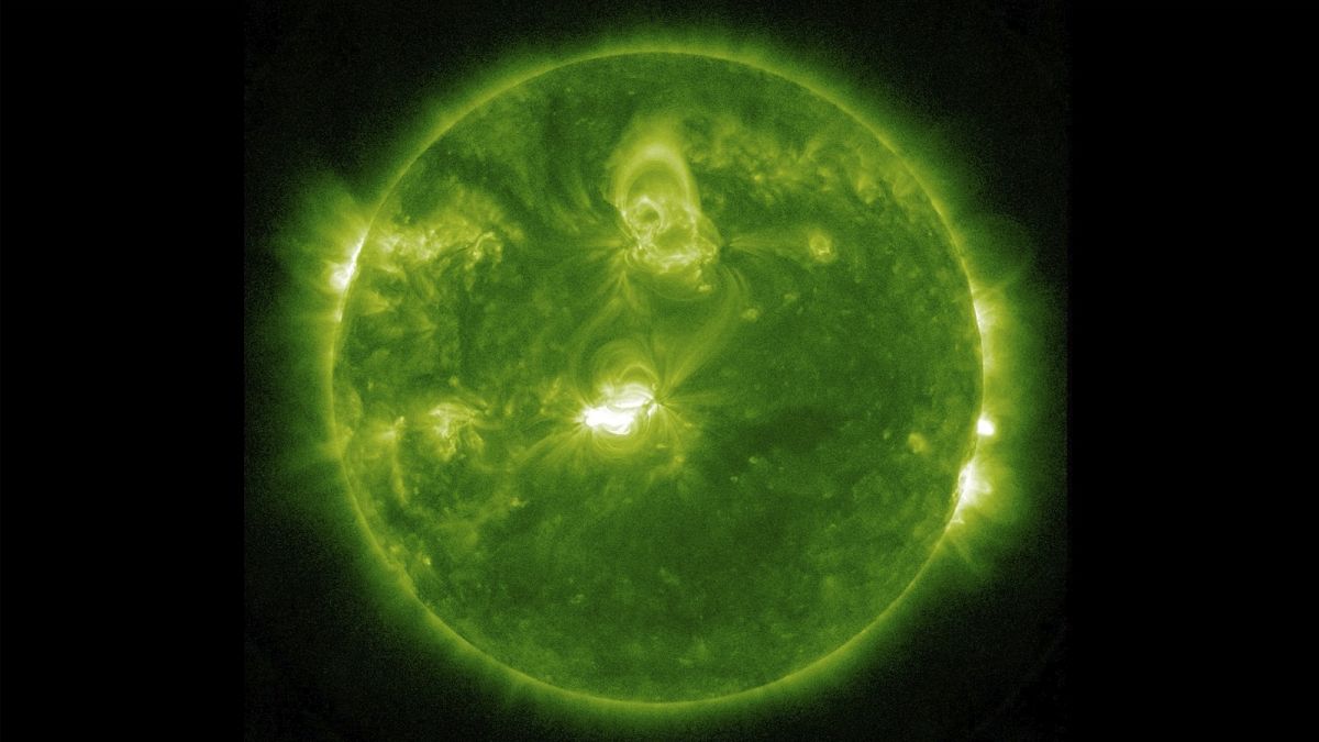 Questa immagine fornita dalla NASA mostra il Sole visto dal satellite Solar Dynamics Observatory (SDO) sabato 23 marzo 2024.