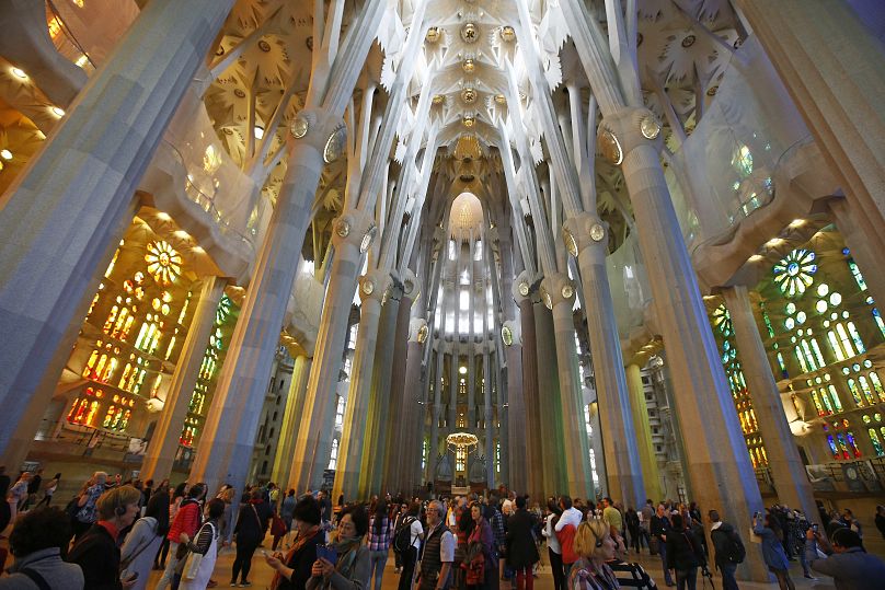 L'interno della Sagrada Familia