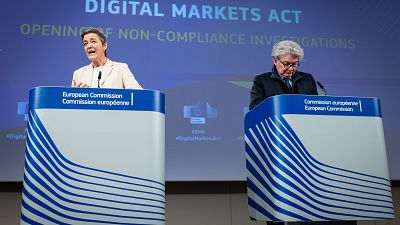 La commissaire européenne à la Concurrence Margrethe Vestager et le commissaire européen au marché intérieur Thierry Breton