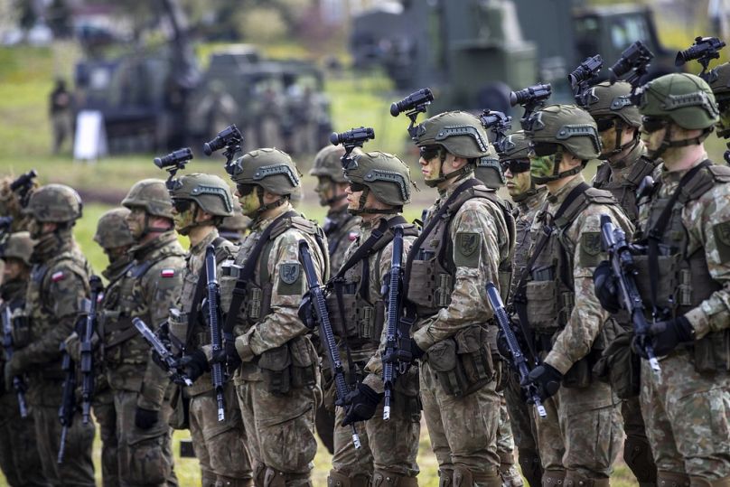 Un ejercicio militar lituano-polaco Brave Griffin 24/II cerca de la brecha de Suwalki, cerca de la frontera polaca, en Lituania, el viernes 26 de abril de 2024.