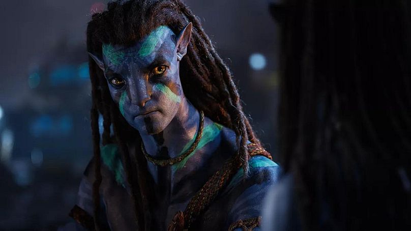 Sam Worthington in Avatar - La via dell'acqua (2022)