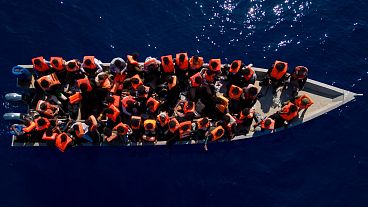 قایق مهاجران عازم اروپا در دریای مدیترانه