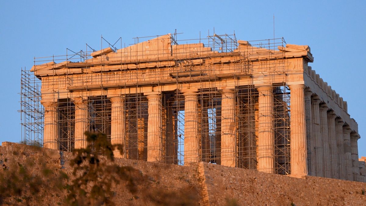 Какво е въздействието на европейския фонд RRF върху гръцката икономика?