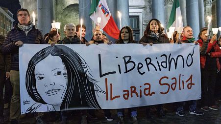 Dimostranti chiedono la liberazione di Ilaria Salis davanti al Pantheon a Roma  (14 febbraio 2024)