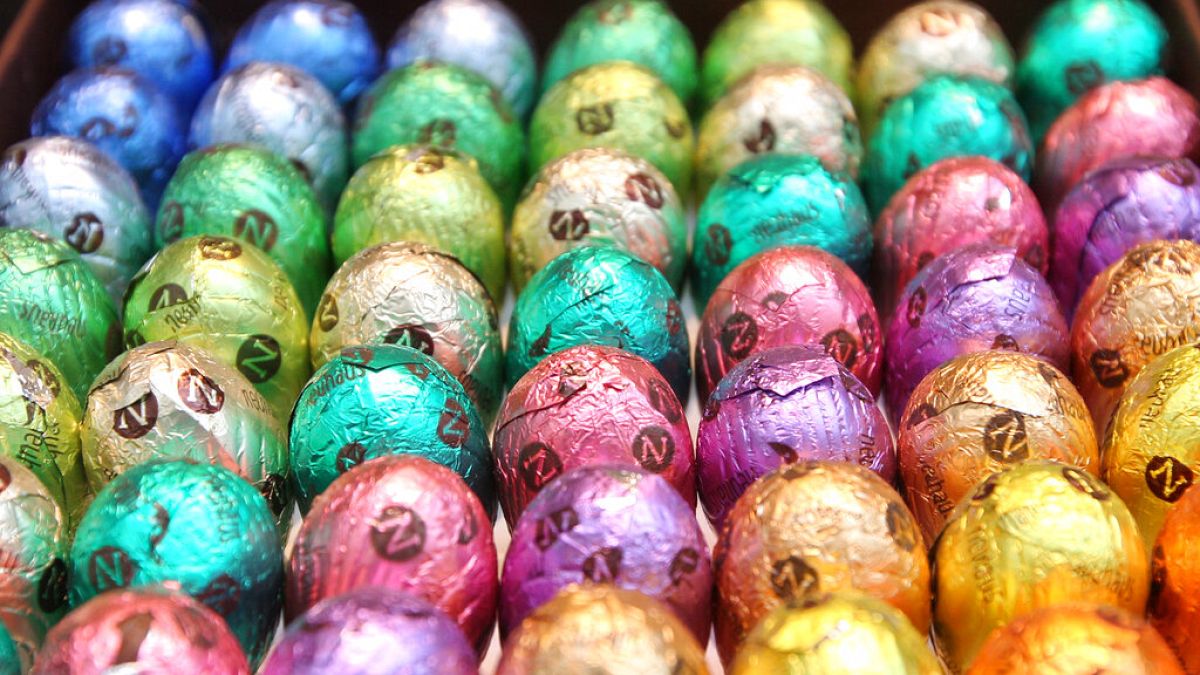  Lojas de chocolate no Reino Unido revelam ter “dificuldade” em acompanhar subida dos preços do cacau