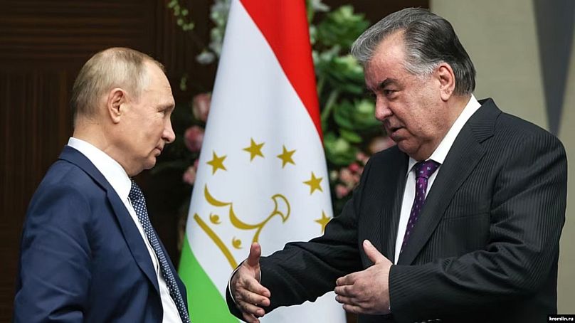 Putyin és Emomali Rahmon tádzsik elnök