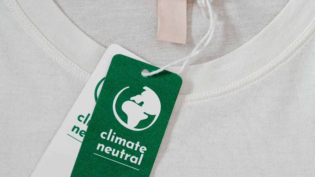 Top fashion brands vow to stop greenwashing - what does this mean for the industry? thumbnail