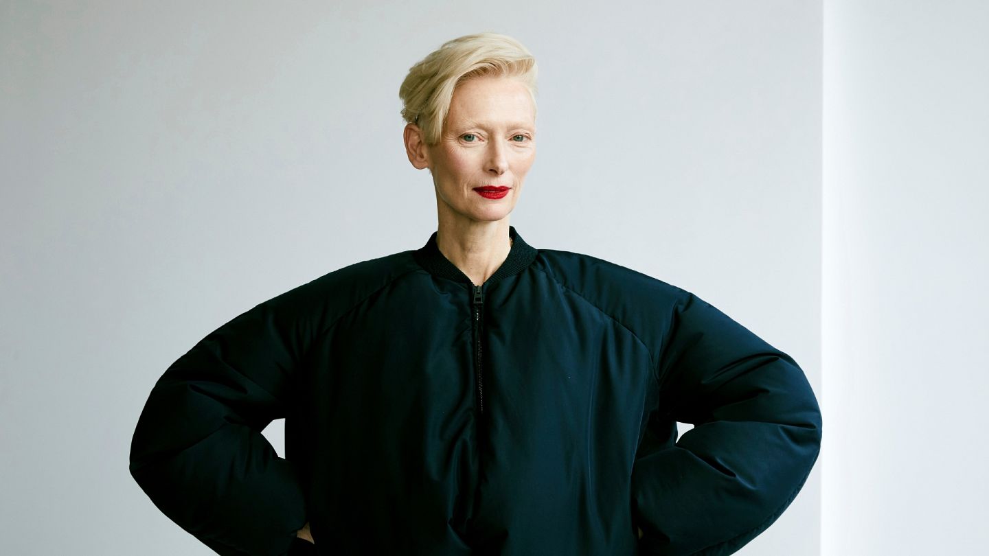 Bedtime stories with Tilda Swinton and tea with Joseph Quinn on auction for  Gaza | Euronews