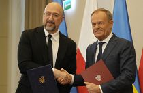 Denisz Smihal ukrán és Donald Tusk lengyel miniszterelnök