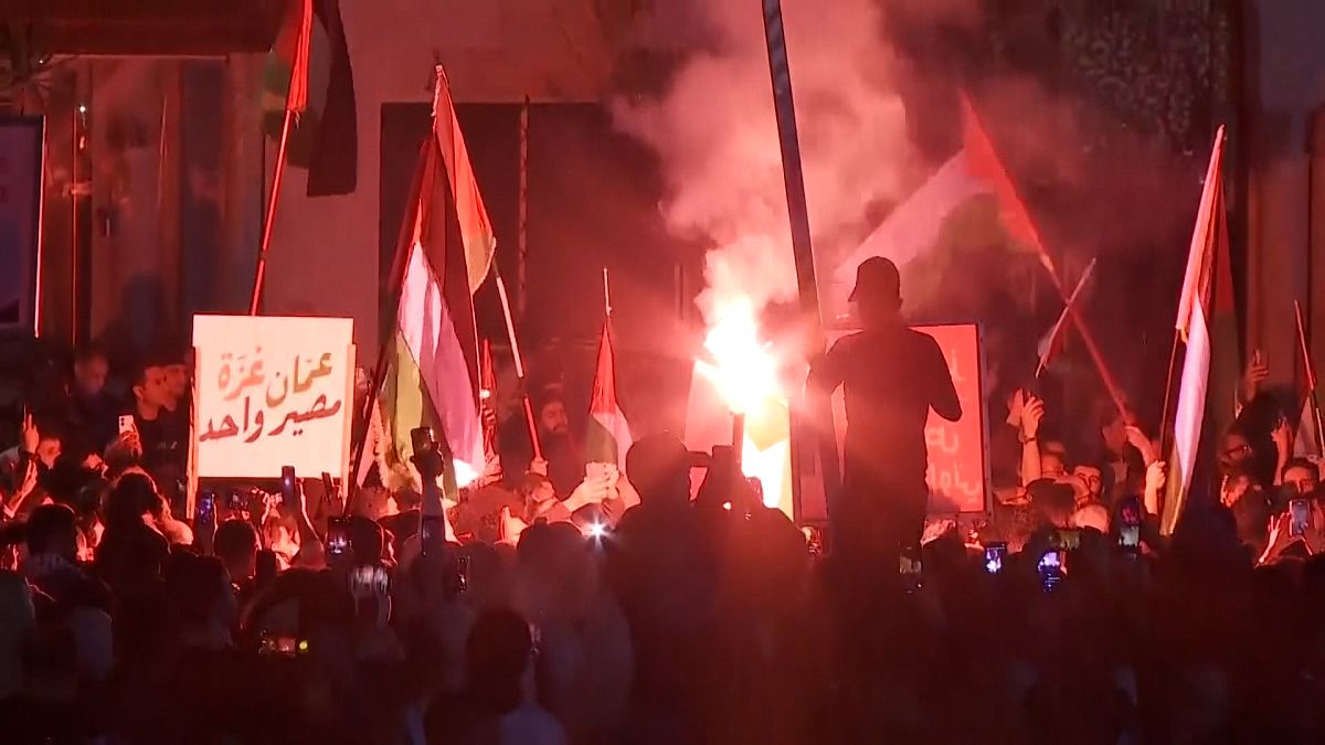 احتجاجات في الأردن أمام السفارة الإسرائيلية تتواصل في يومها الخامس