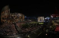 Nagypéntek a Colosseumnál