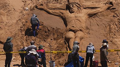 النحت على الرمال في بوليفيا