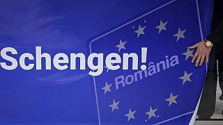 Romanya'da havaalanlarında 'Schengen'e hoşgeldiniz' pankartları asıldı