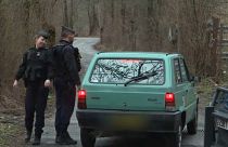 Кадр из видео EBU, полиция оцепила место обнаружения останков Эмиля, 31 марта 2024 г.