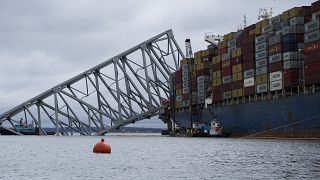 Последствия столкновения контейнеровоза Dali c мостом в Балтиморе