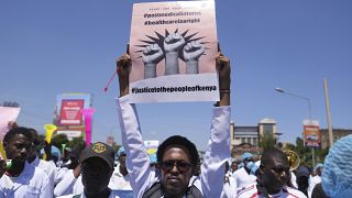 Kenya doctors strike extends into third week