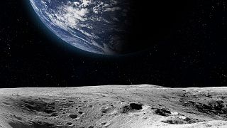 زمین از سطح کره ماه