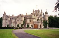 Το κάστρο Μπαλμόραλ, στα Highlands της Σκωτίας, φαίνεται σε αυτή τη φωτογραφία του Αυγούστου 2002. 