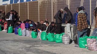 وصول موجة من اللاجئين إلى جزيرة لامبيدوزا 