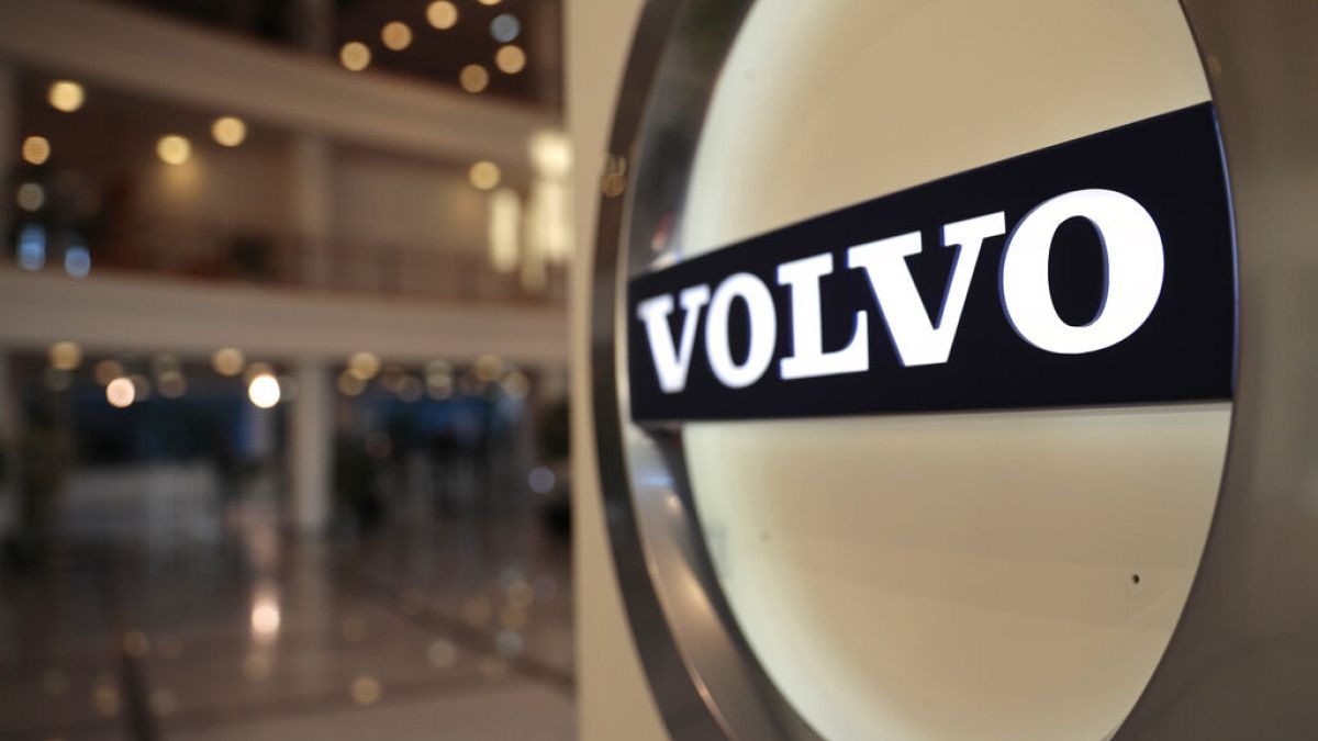 Volvo sees record sales in March boosted by electric SUV sales thumbnail