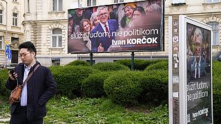 Carteles de la campaña de la elecciones presidenciales de Eslovaquia, en Bratislava