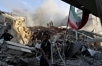 A damaszkuszi iráni konzulátus romjai a hétfői izraeli légicsapás után