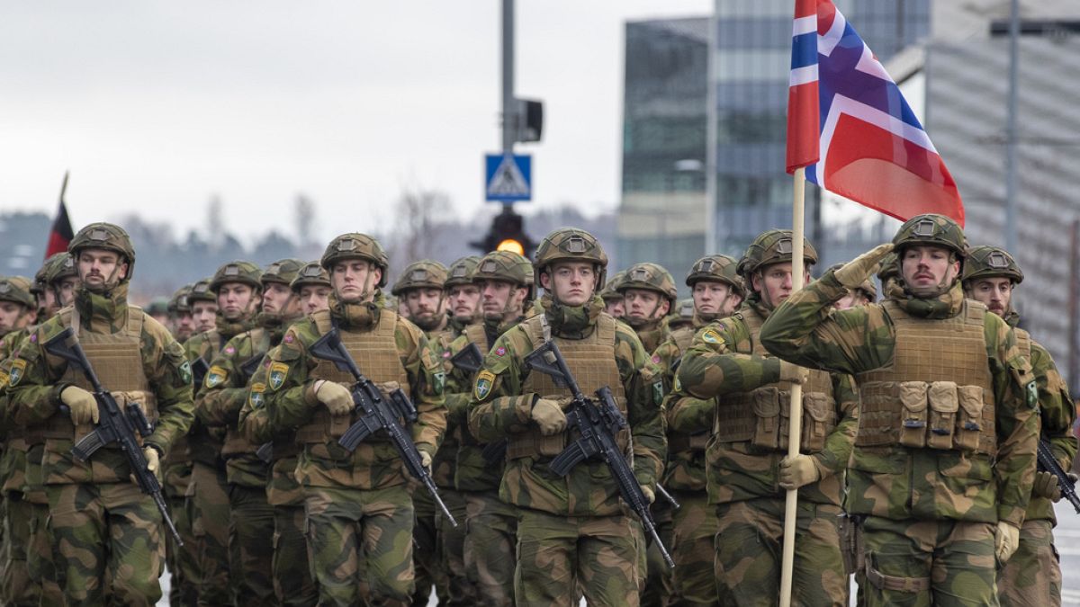 Norge blir siste europeiske stat til å øke forsvarsutgiftene