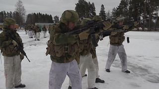 Militares noruegueses em treino