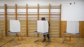 Les bureaux de vote ont ouvert samedi matin en Slovaquie.
