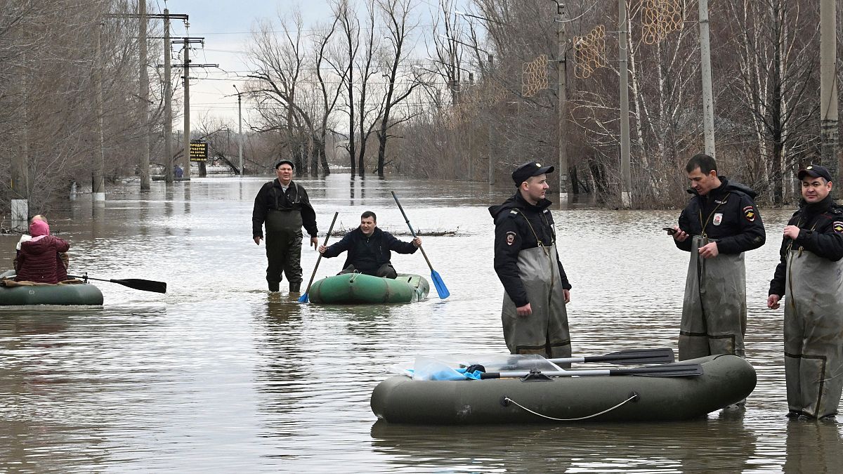 Parts of Kazakhstan and Russia declare state of emergency after 'worst floods in 80 years' thumbnail