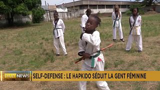 Congo : pour se défendre, des femmes apprennent le hapkido 