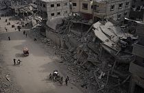 Destruição em Zawaida, no centro da Faixa de Gaza