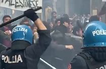 اشتباك بين الشرطة الإيطالية والمتظاهرين