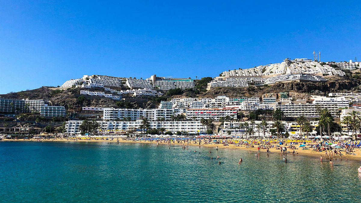 « Ma misère, ton paradis » : les habitants des îles Canaries affirment que le tourisme de masse est à son point de rupture