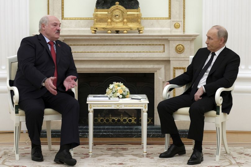 Último encuentro en el presidente de Bielorrusia, Alexander Lukashenko, y Vladímir Putin en Moscú.