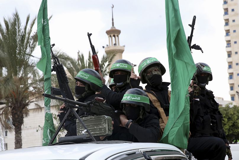 أعضاء في كتائب عز الدين القسام في مدينة غزة
