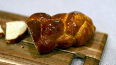 Традиционный еврейский хлеб — хала