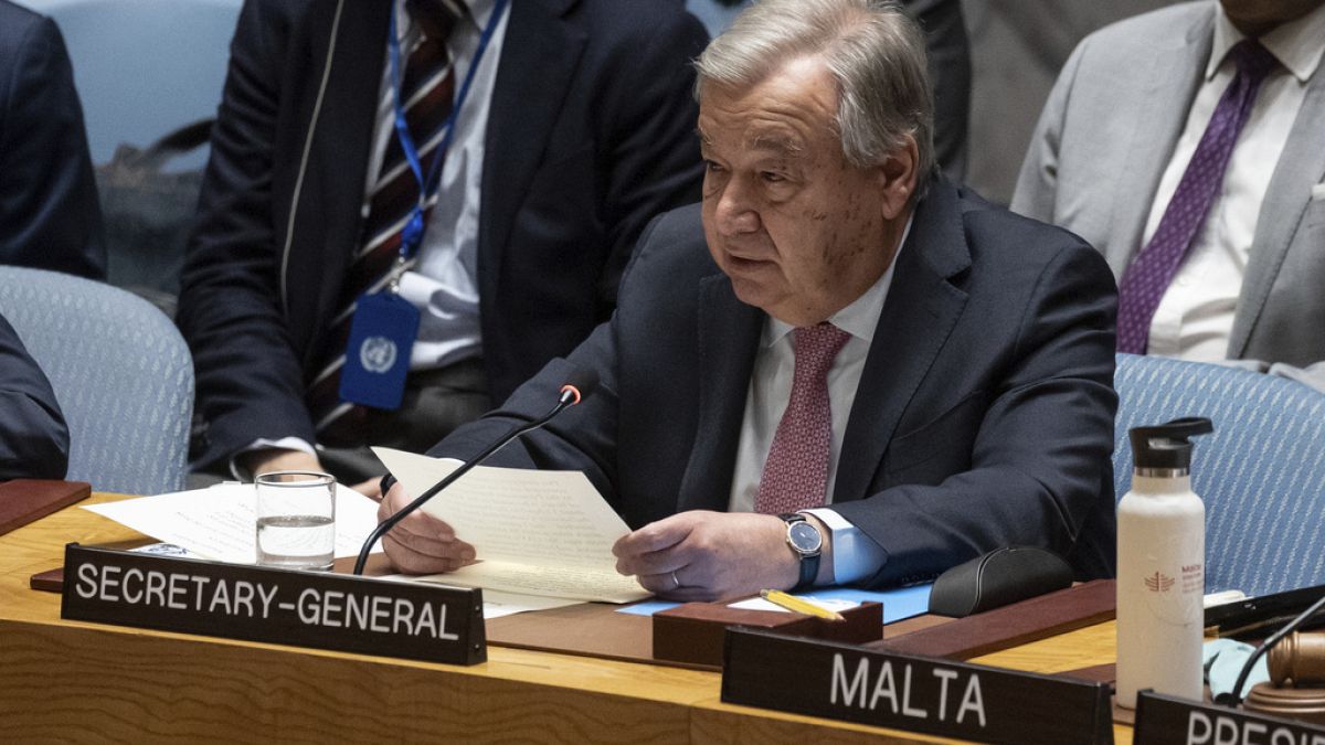 Генералният секретар на ООН настоява за деескалация в Близкия изток