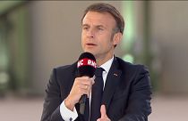 Emmanuel Macron a BFM TV és az RMC radio kérdéseire válaszolt az iráni támadással kapcsolatban