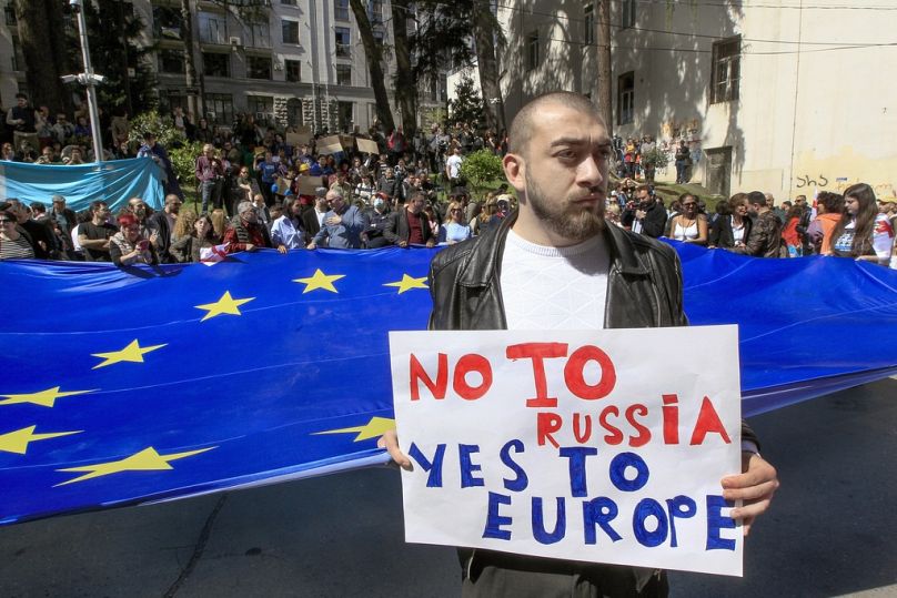 Protestas contra Rusia y a favor de la Unión Europea en Georgia.